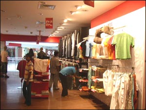Levi's (City Center Mall), Banjara