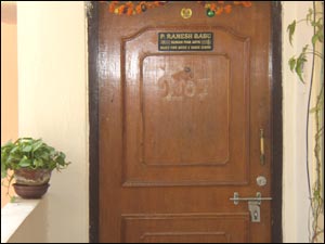 Raj's Fine Music & Dance School