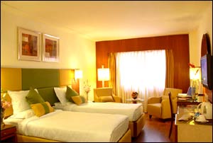 Hampshire Plaza Hotel