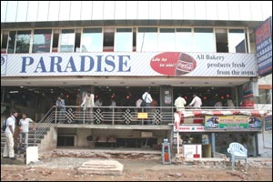 Paradise Food Court