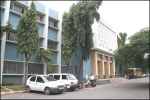 Jawaharlal Nehru College Of Architecture & Fine Arts University (JNAFAU) - JNTU, Masab Tank: Reviews, Telephone, Address, Maps Jawaharlal Nehru College Of Architecture & Fine Arts University (JNAFAU) - JNTU, Masab Tank: Reviews, Telephone, Address, Maps