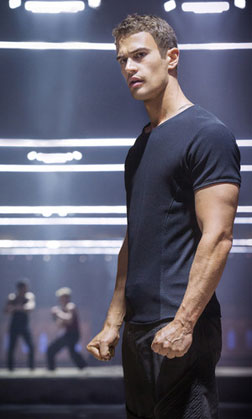 Divergent (english) - show timings, theatres list