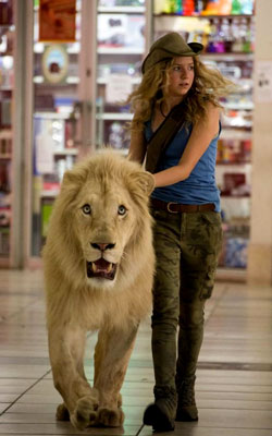 Mia & The White Lion (english) - show timings, theatres list