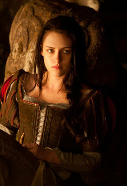 Snow White And The Huntsman (english) - show timings, theatres list