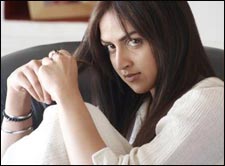 Darling (hindi) - show timings, theatres list