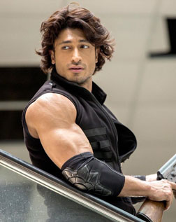 Commando 2 (hindi) - cast, music, director, release date