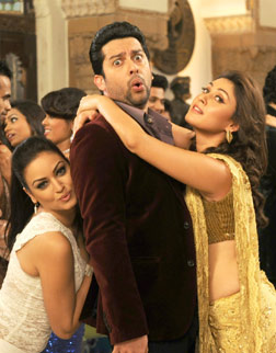 Grand Masti (hindi) reviews