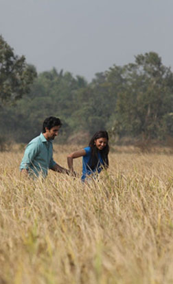 Kaun Kitney Paani Mein (hindi) - show timings, theatres list
