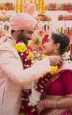 Zara Hatke Zara Bachke (hindi) - cast, music, director, release date