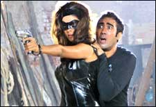 Ugly Aur Pagli (hindi) - show timings, theatres list