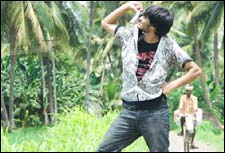 Kalavar King (telugu) - show timings, theatres list